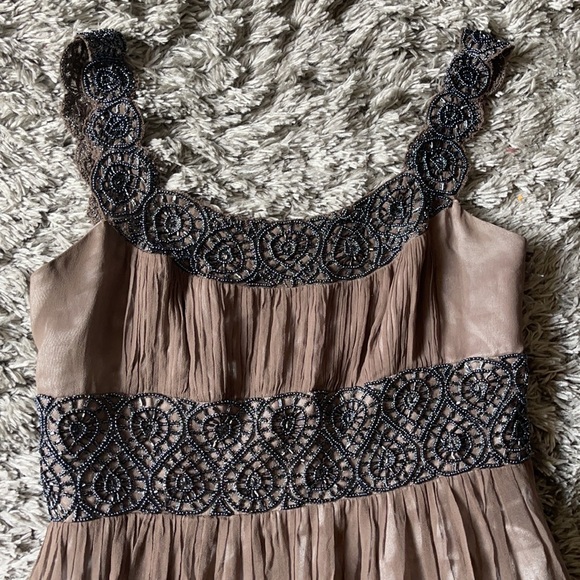 Adriana papell evening gown - Picture 2 of 3